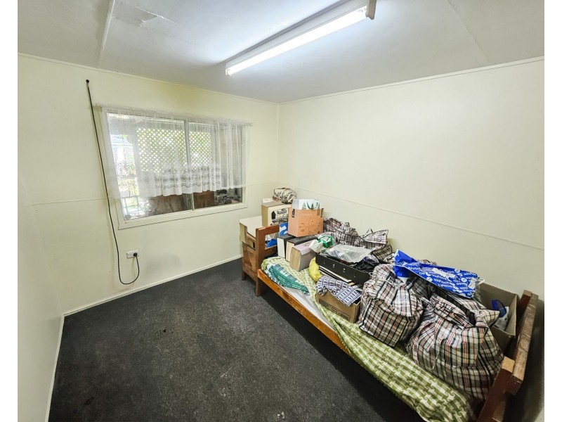 6 Byers Creek Road, Rossville QLD 4895