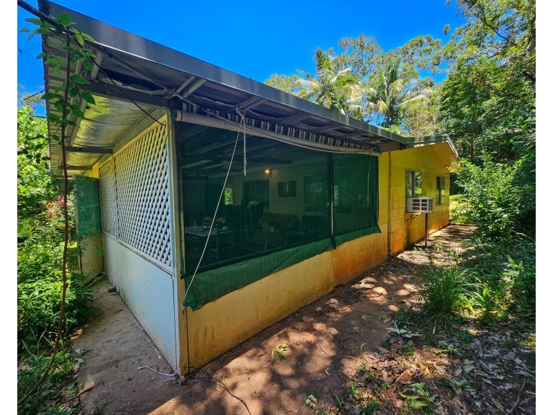 6 Byers Creek Road, Rossville QLD 4895