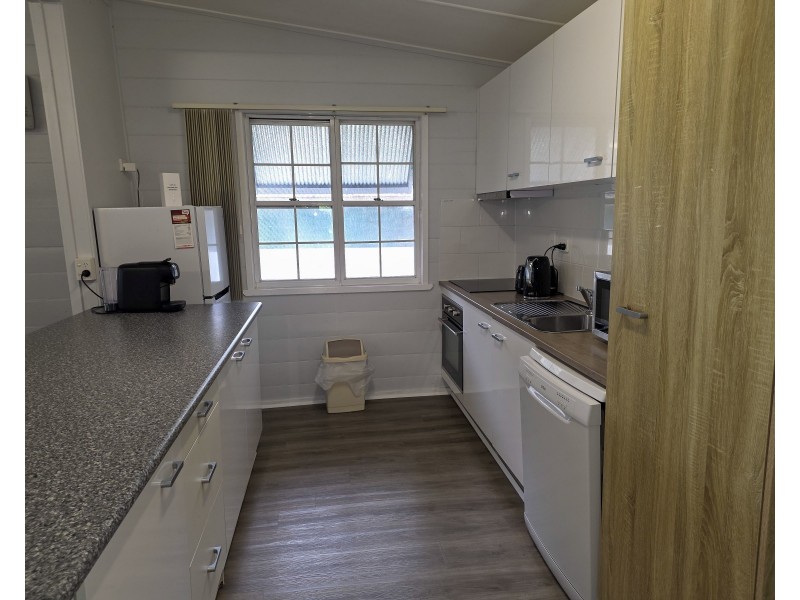 82 Hope Street, Cooktown QLD 4895