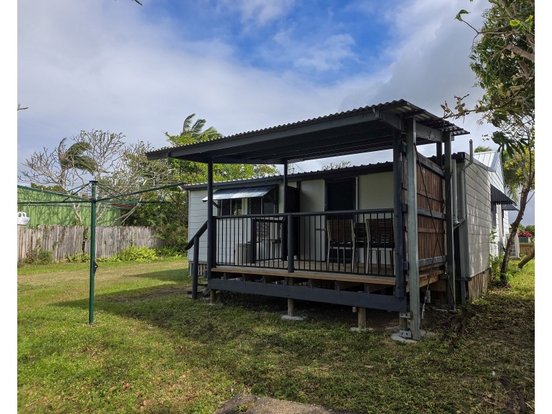 82 Hope Street, Cooktown QLD 4895