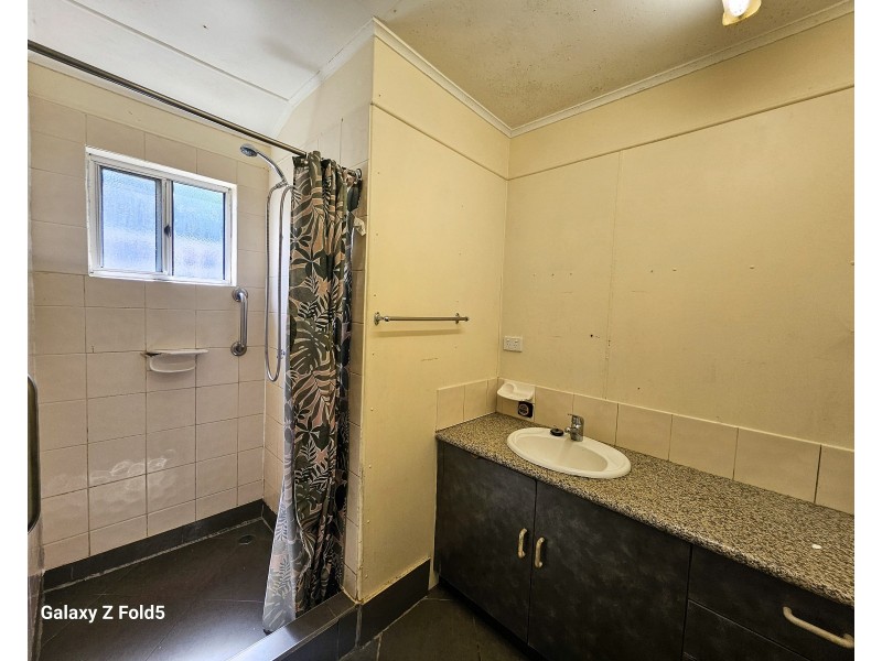 12 Hogg Street, Cooktown QLD 4895