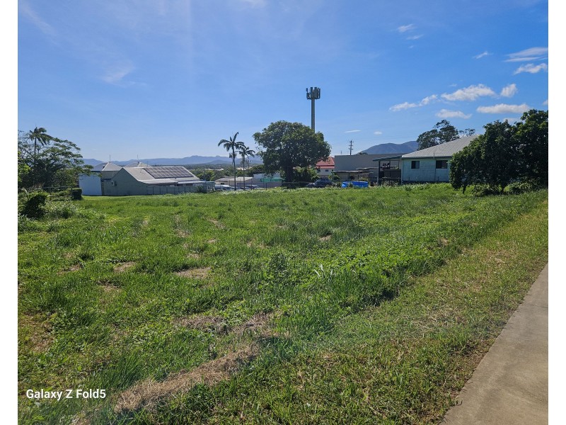 35 – 37 Helen Street, Cooktown QLD 4895