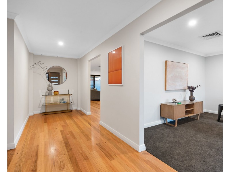 123 Mars Street, Carlisle WA 6101