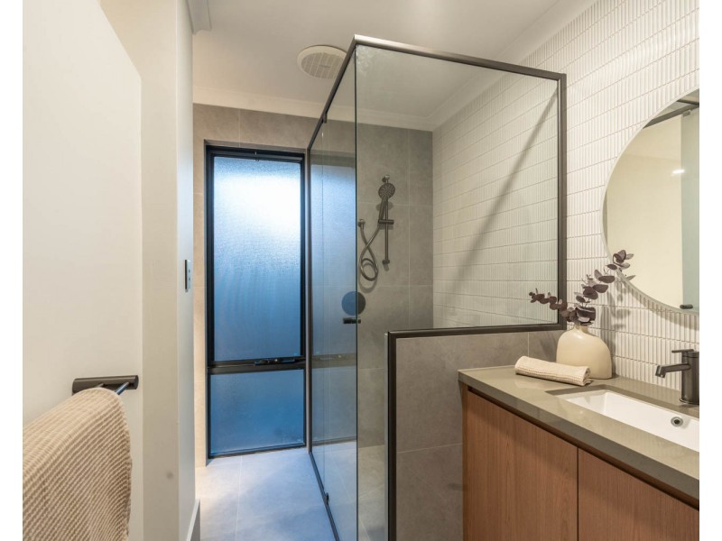 123 Mars Street, Carlisle WA 6101