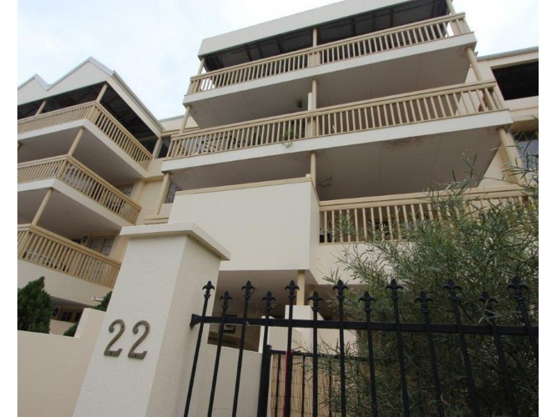 13/22 Nile Street, East Perth WA 6004