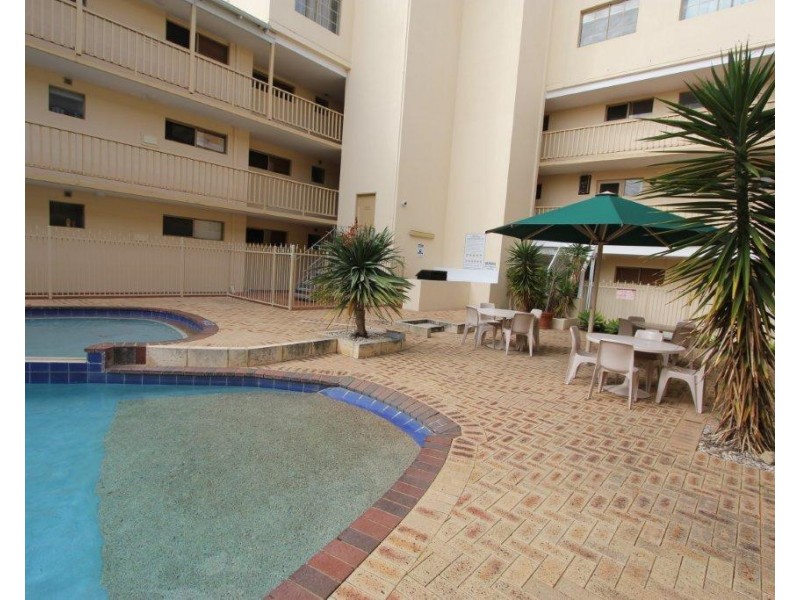 13/22 Nile Street, East Perth WA 6004