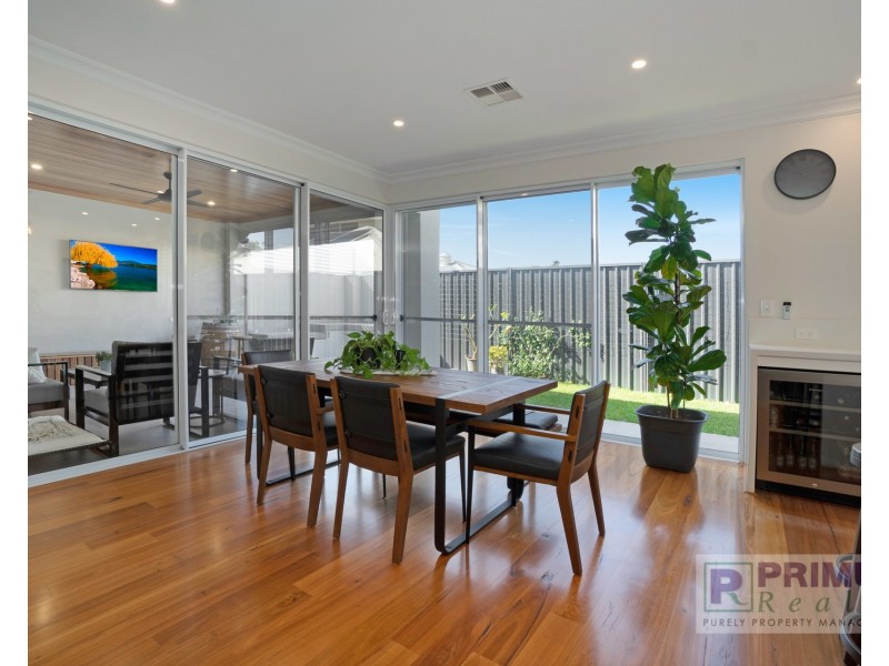 10A Reen Street, St James WA 6102