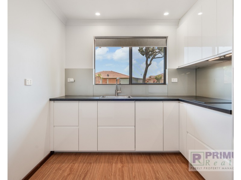 1/38 Saunders Street, Como WA 6152