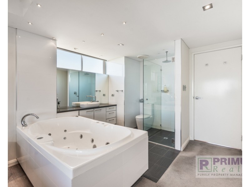 55/144 Mill Point Road, South Perth WA 6151