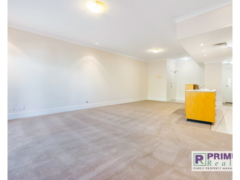 20/8 Bay Road, Claremont WA 6010