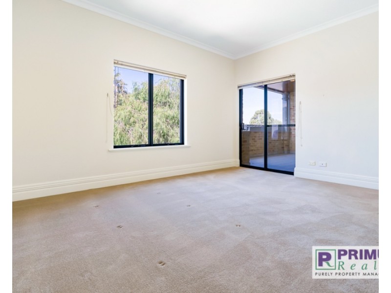 20/8 Bay Road, Claremont WA 6010