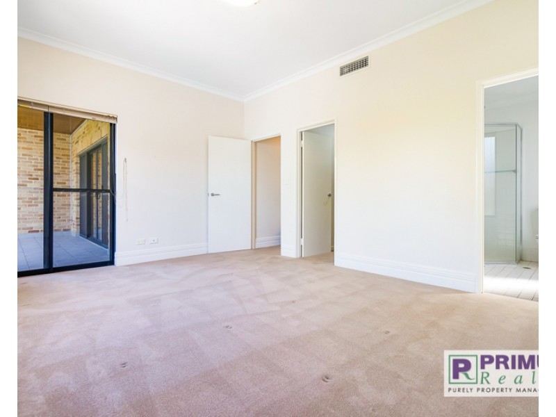 20/8 Bay Road, Claremont WA 6010