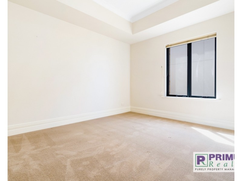 20/8 Bay Road, Claremont WA 6010