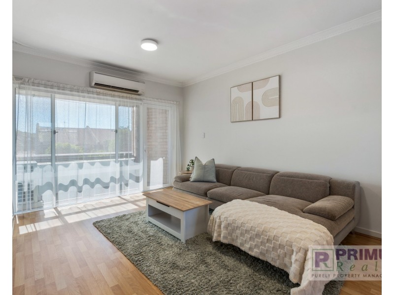 9/30 Eric Street, Como WA 6152