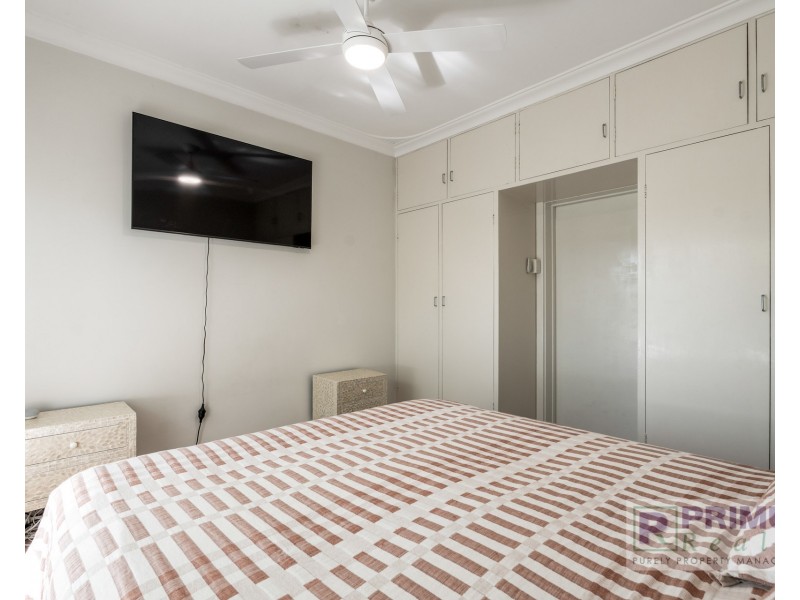 9/30 Eric Street, Como WA 6152