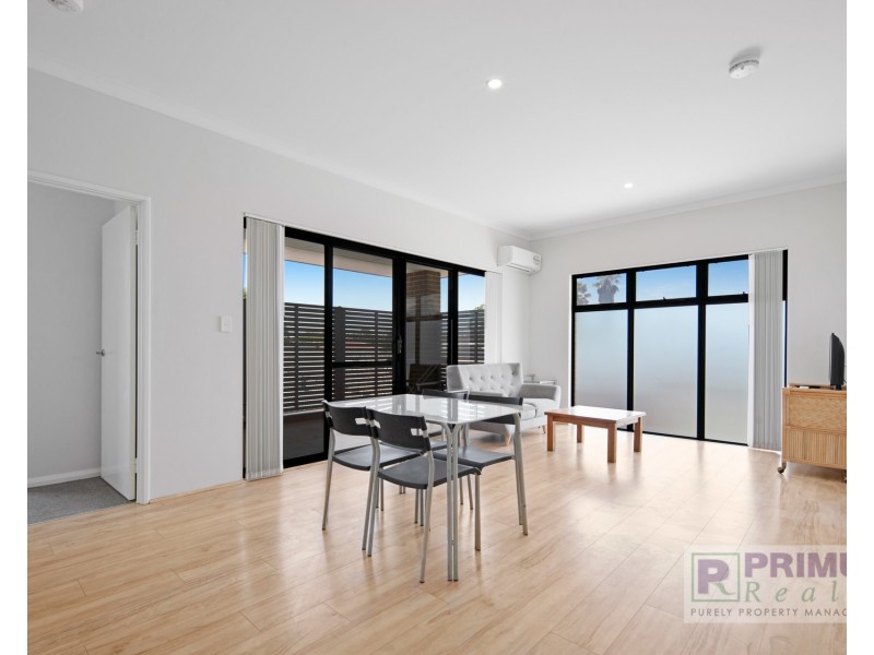 8/70 Gabriel Street, Cloverdale WA 6105