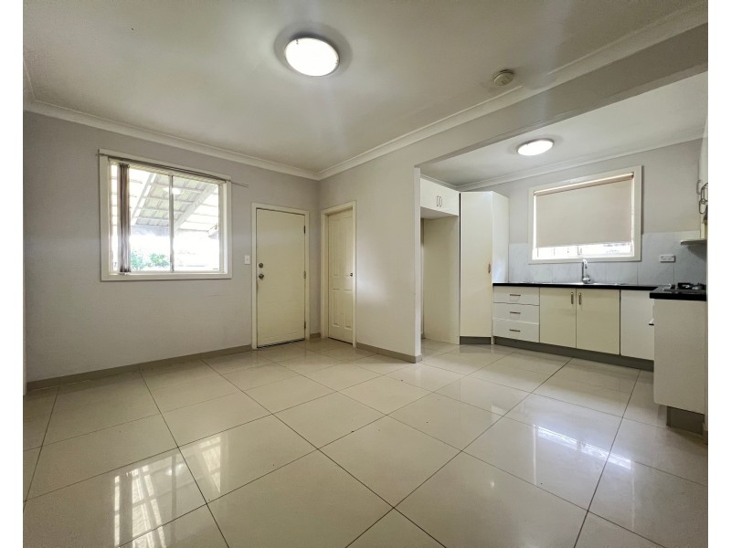 5 Ellis Parade, Yennora NSW 2161