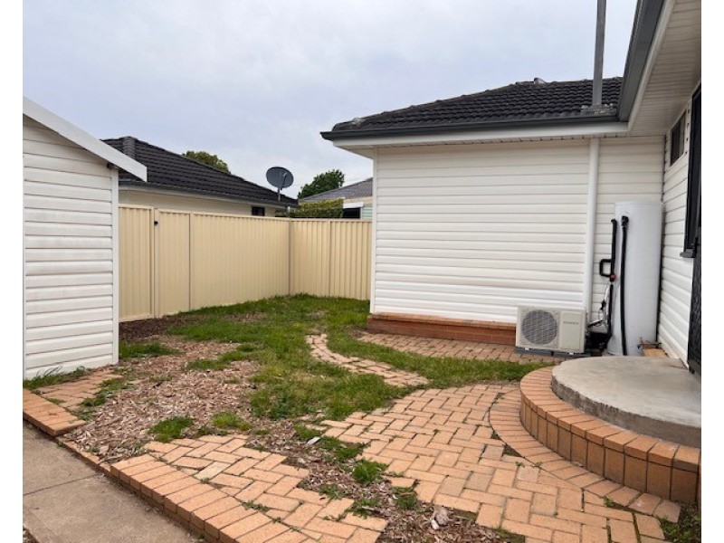 28 Crosby Street, Fairfield NSW 2165