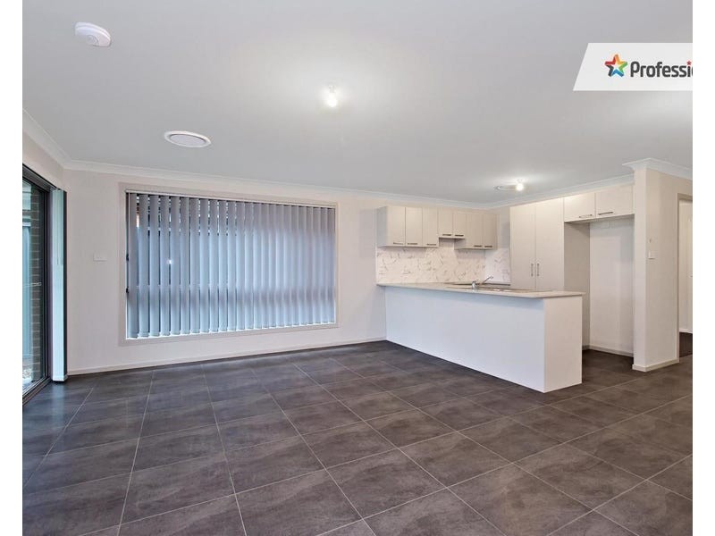 10A Borg Place, Prairiewood NSW 2176