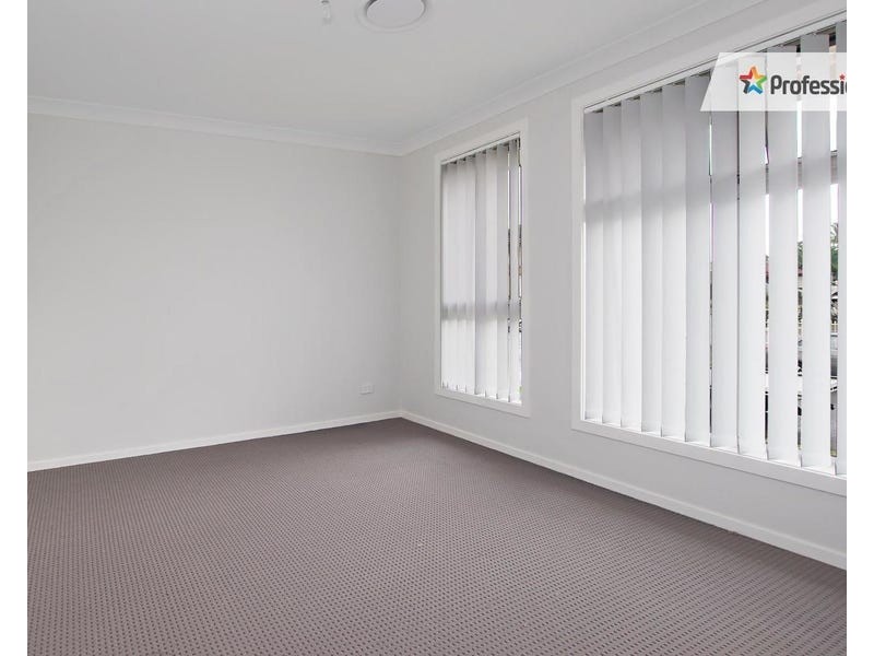 10A Borg Place, Prairiewood NSW 2176