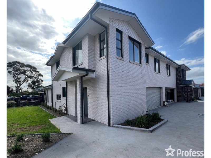 19/216 Brenan Street, Smithfield NSW 2164