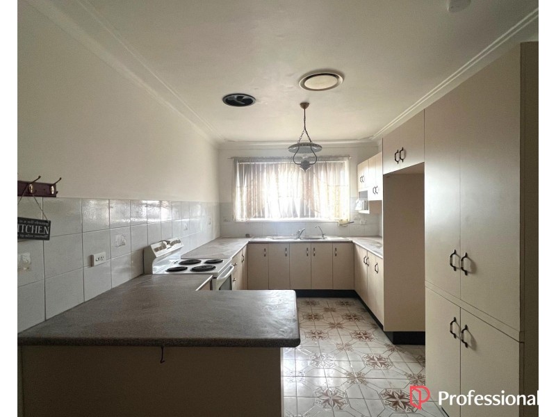 24 Neville Street, Smithfield NSW 2164