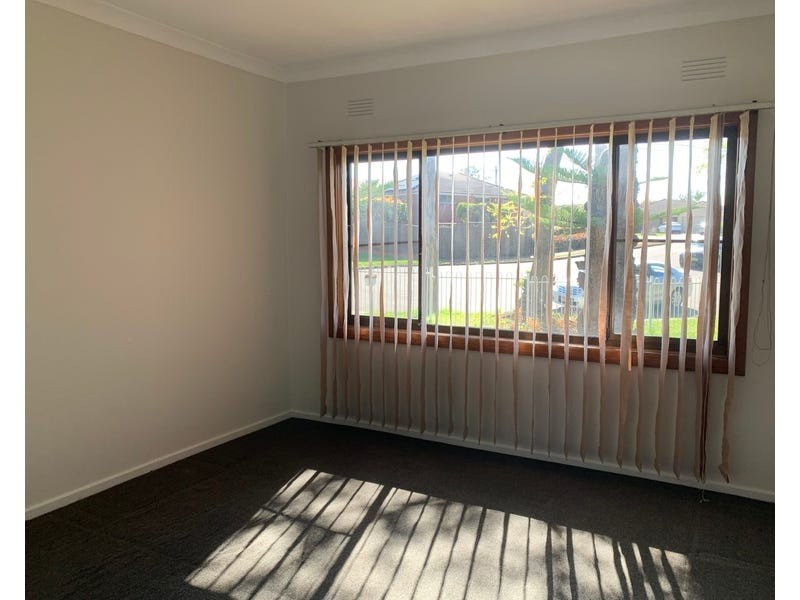 2 Pera Place, Fairfield West NSW 2165