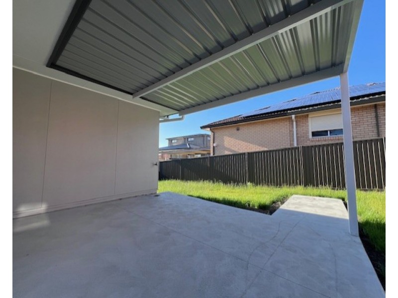 79A Neville Street, Smithfield NSW 2164