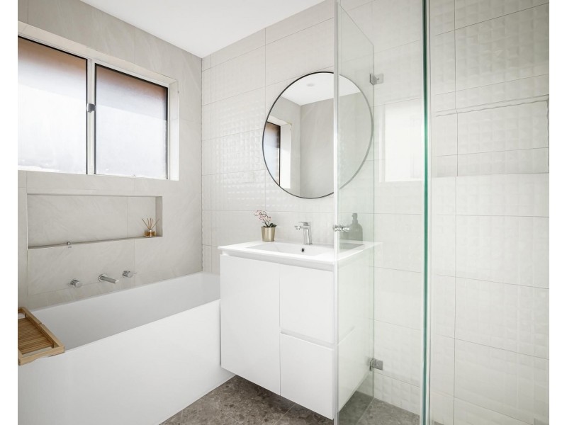 5 Jaspers Court, Prestons NSW 2170