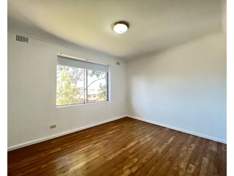 15/9-11 Lackey Street, Fairfield NSW 2165