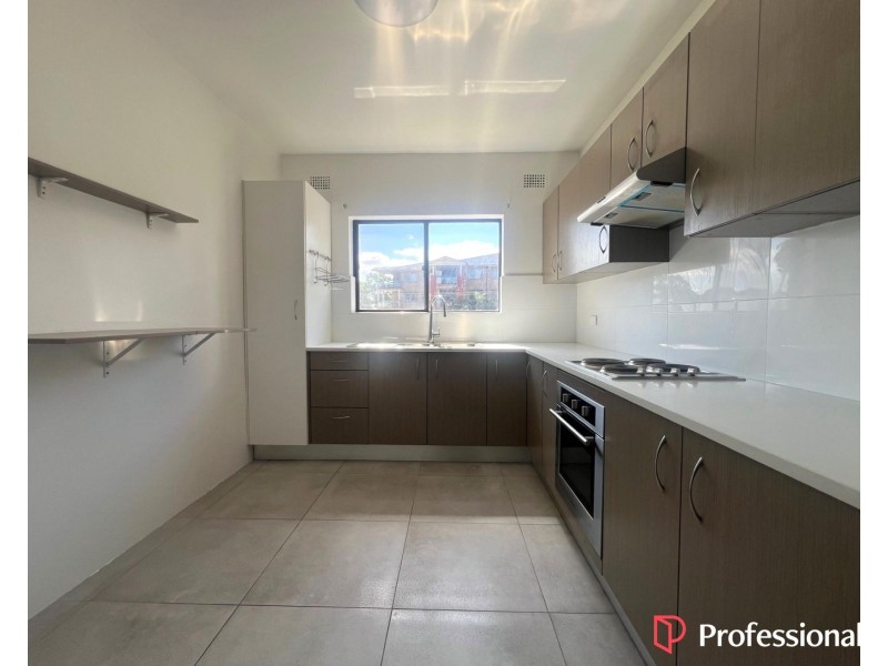 4/5A Fairlight Avenue, Fairfield NSW 2165