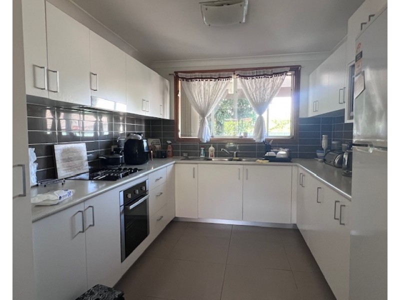 137A Station Street, Fairfield Heights NSW 2165