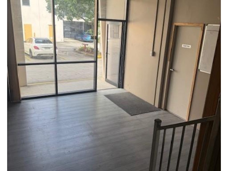 2/77 Newton Road, Wetherill Park NSW 2164