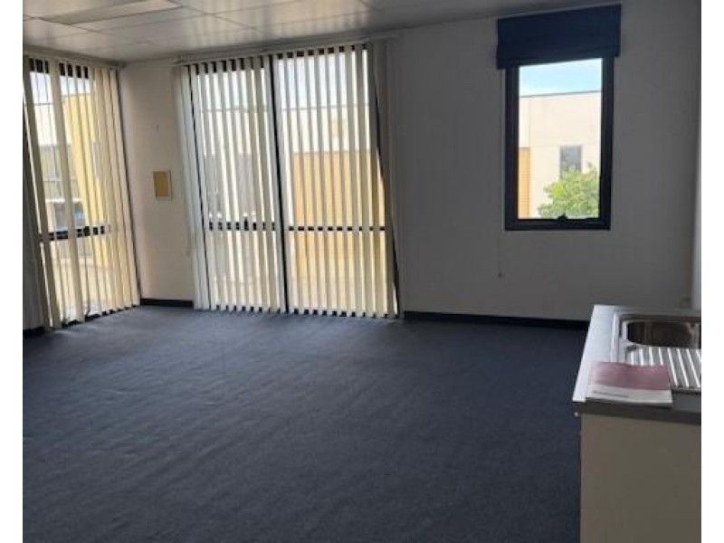 2/77 Newton Road, Wetherill Park NSW 2164