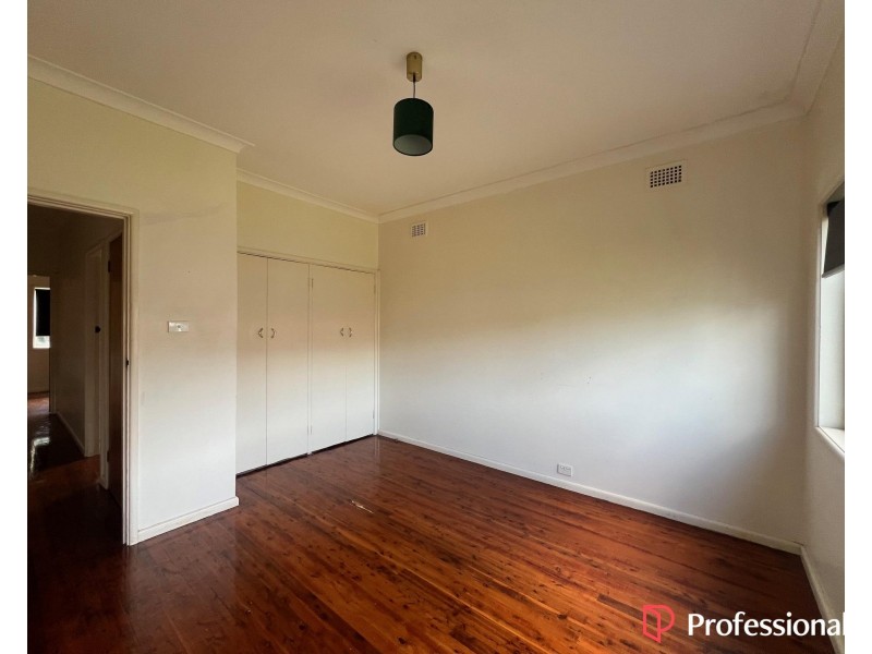 5 Phyllis Street, Mount Pritchard NSW 2170