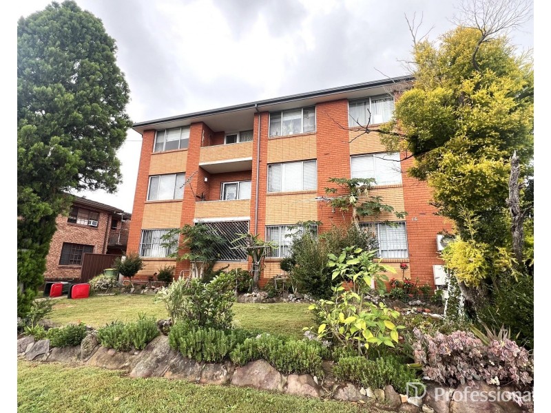 10/16 Levuka Street, Cabramatta NSW 2166
