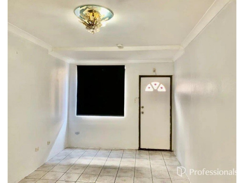 4/102-104 Longfield Street, Cabramatta NSW 2166