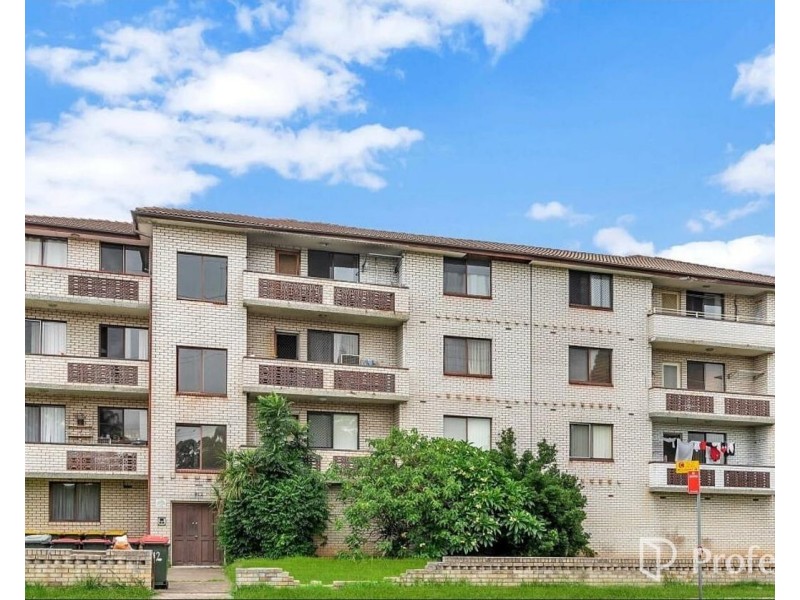 30/412 The Horsley Drive, Fairfield NSW 2165