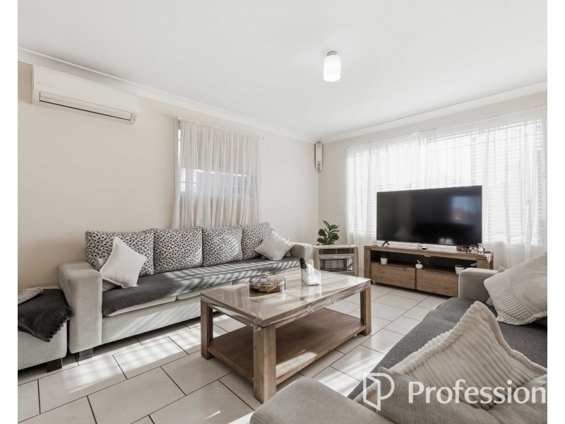 2B Warfield Place, Cecil Hills NSW 2171