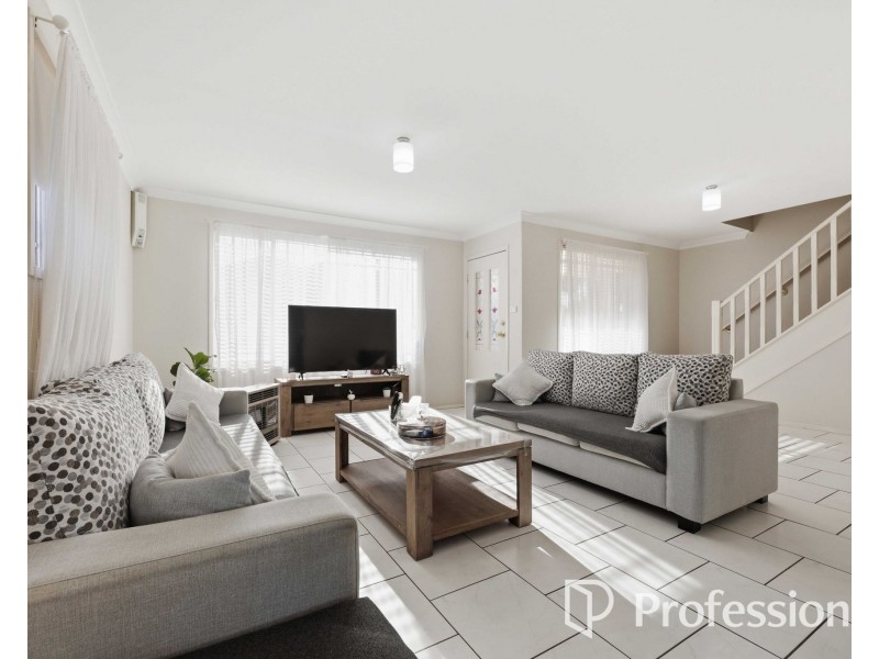 2B Warfield Place, Cecil Hills NSW 2171