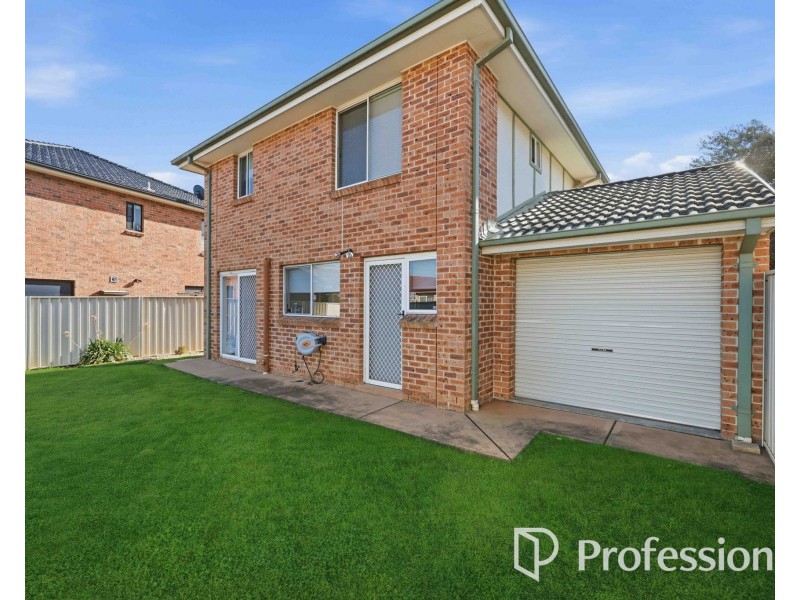 2B Warfield Place, Cecil Hills NSW 2171