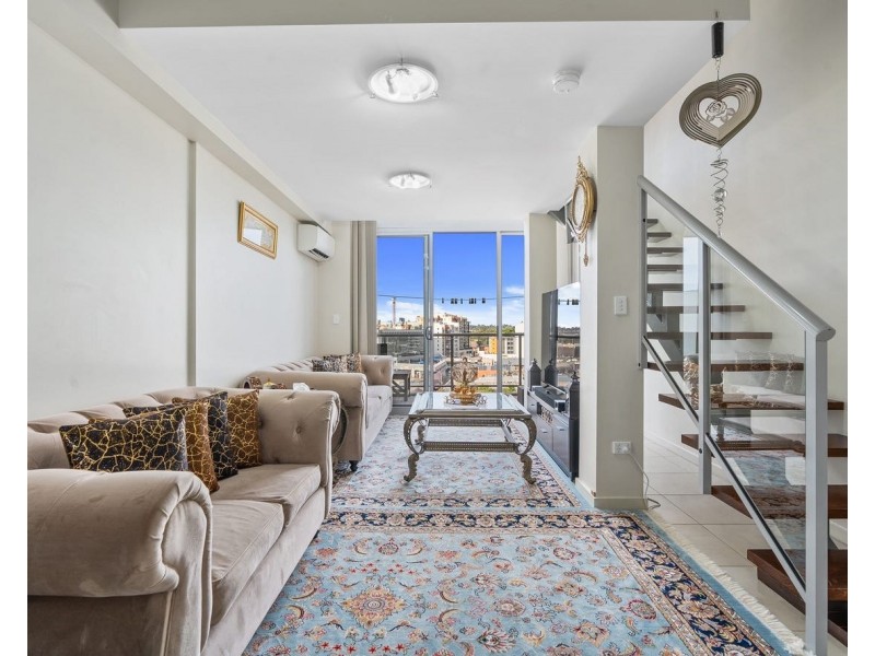 54/17-21 The Crescent, Fairfield NSW 2165