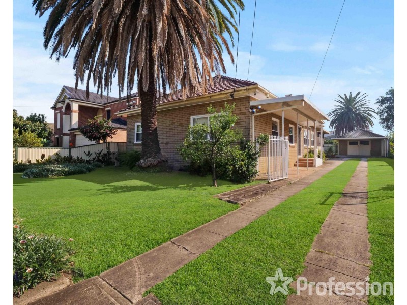 4 Macquarie Street, Fairfield NSW 2165