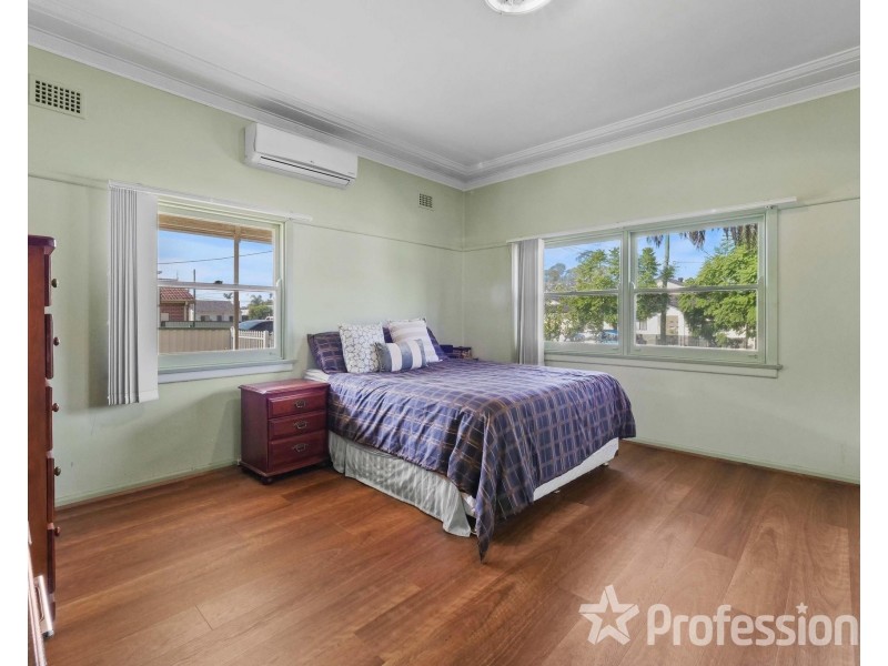 4 Macquarie Street, Fairfield NSW 2165