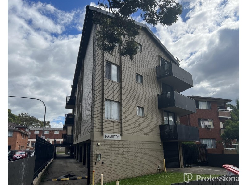 17/45 Hamilton Road, Fairfield NSW 2165