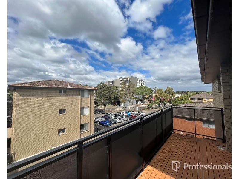 17/45 Hamilton Road, Fairfield NSW 2165