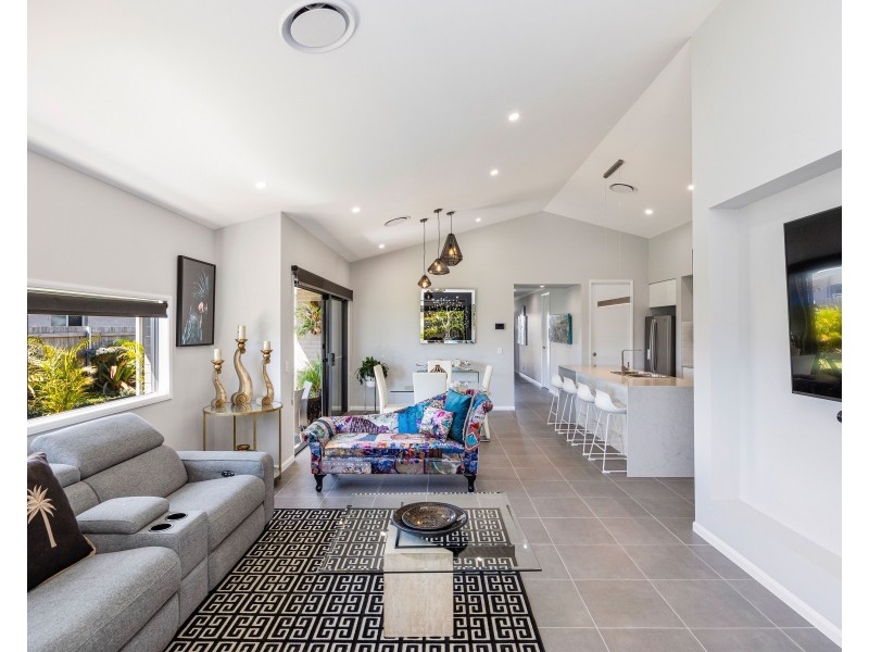 33 Conservation Drive, Urraween QLD 4655