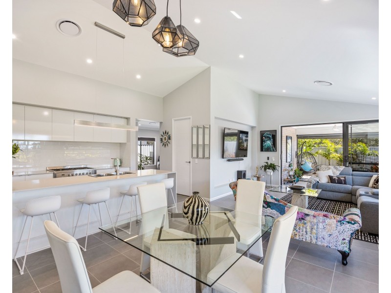 33 Conservation Drive, Urraween QLD 4655