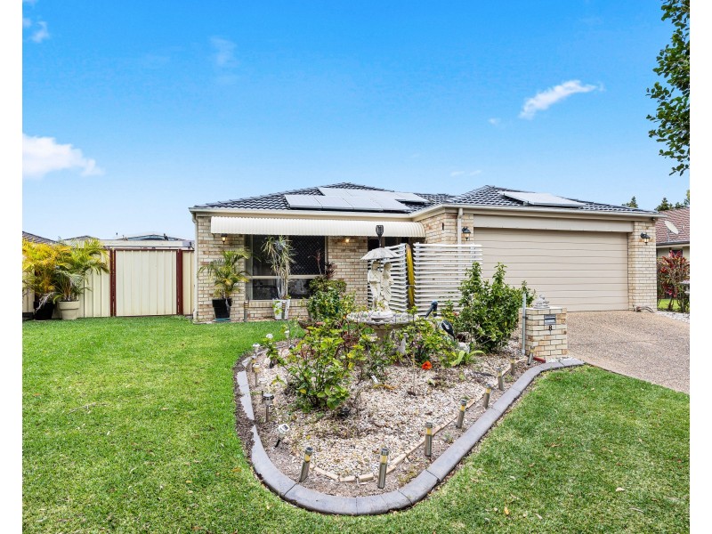 8 Kennedy Court, Urraween QLD 4655