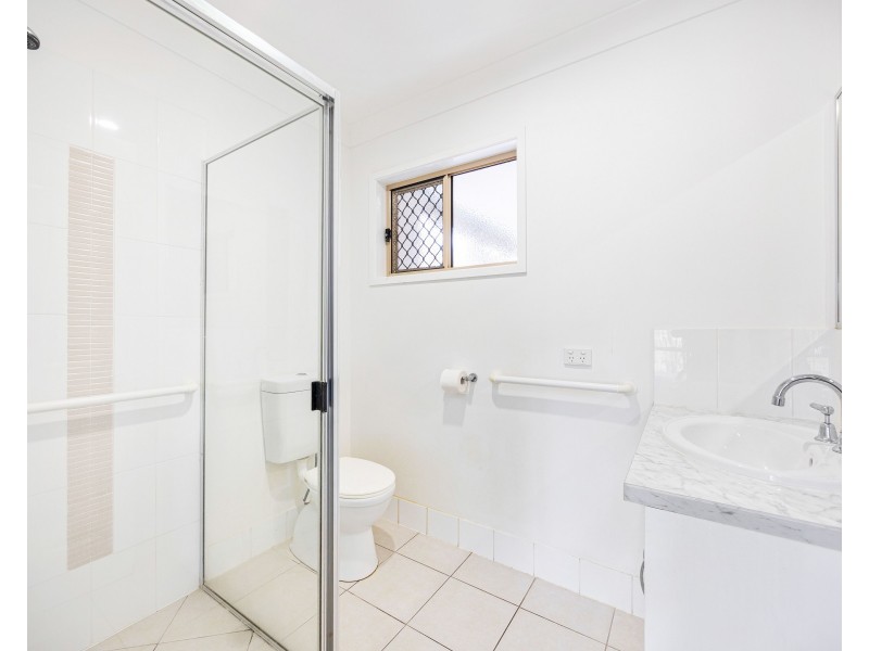 8 Kennedy Court, Urraween QLD 4655